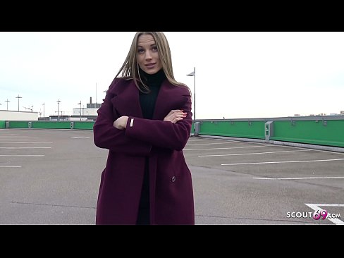 ❤️ GERMAN SCOUT HUWA ĦOLMA LI Tmiss STEELE, PARKING LOT TELLTALE U SEXY GĦALL-FLUS ❤️ Vidjo porn lilna