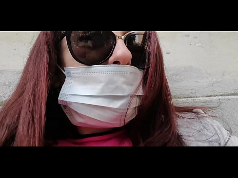 ❤️ Nicoletta tieħu vendetta fuq il-proxxmu tagħha u tagħmel pip fil-garaxx tiegħu (Special Covid19 Italian Quarantine) ❤️ Vidjo porn lilna