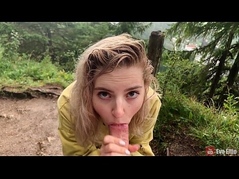 ❤️ Tifla tibla' sperma wara blowjob pubbliku - Eva Elfi ❤️ Vidjo porn lilna